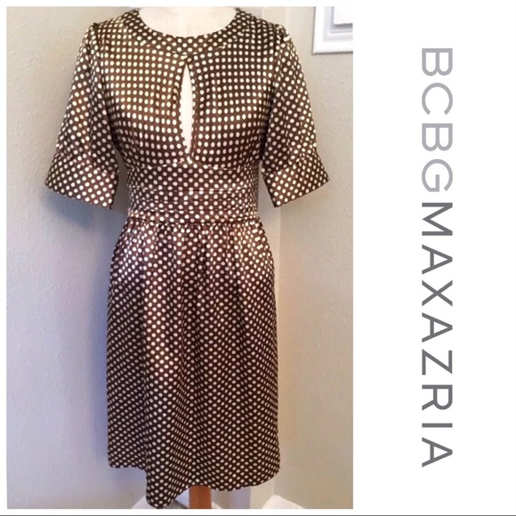BCBGMaxAzria Dresses & Skirts - BCBGMaxAzria | Keyhole Polka Dot Dress